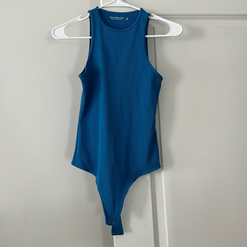 Abercrombie & Fitch Blue Ribbed Bodysuit Size Small